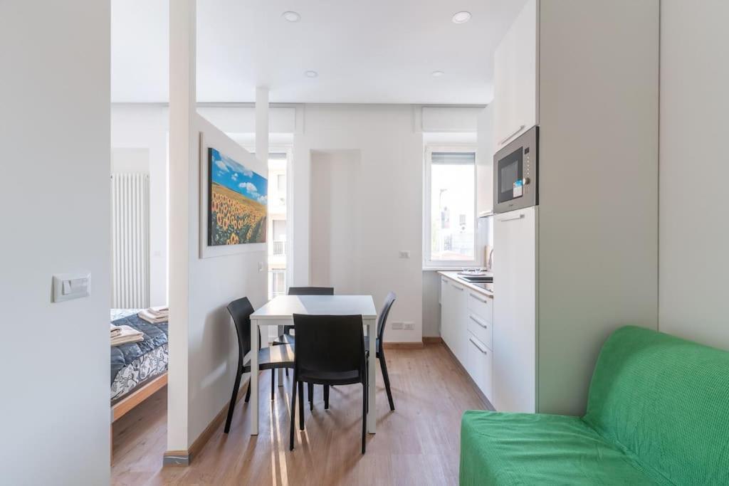 Cimiano Suite 22, New Apartment Milán Exteriér fotografie